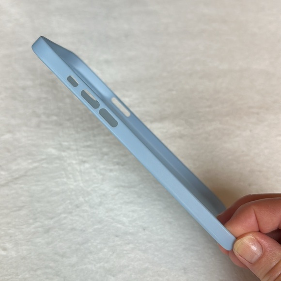 NWOT Totallee Cases iPhone 13 Pro Max Light Blue Slim & Minimal phone case - Picture 4 of 7